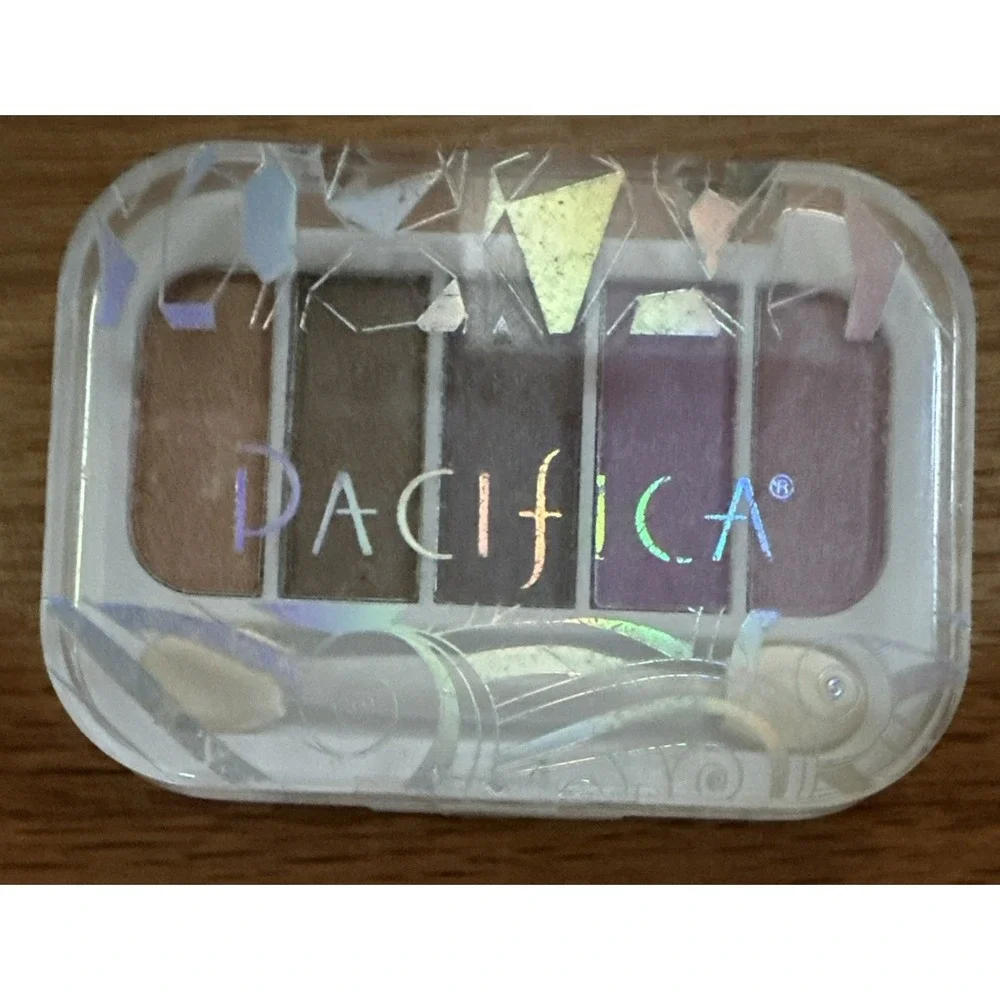 NEW Pacifica Eyeshadow Palette Beach Crystals Natural Mineral Makeup 0.127‎ oz